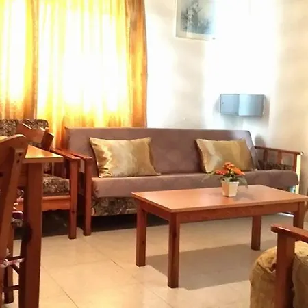 Milounapa Apartament *