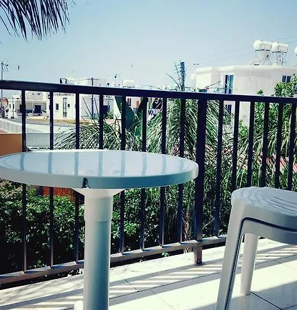 Milounapa * איה נאפה